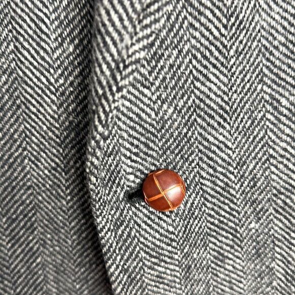 Christopher Brooks Gray Wool Two-Button Single Vent Herringbone Sport Coat 42R - Picture 10 of 15